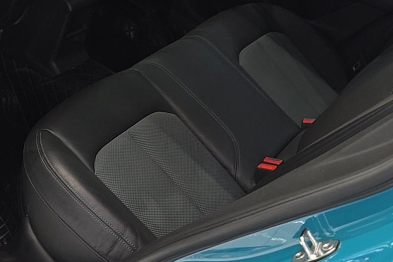 Audi Q2L 2018 35TFSI China V
