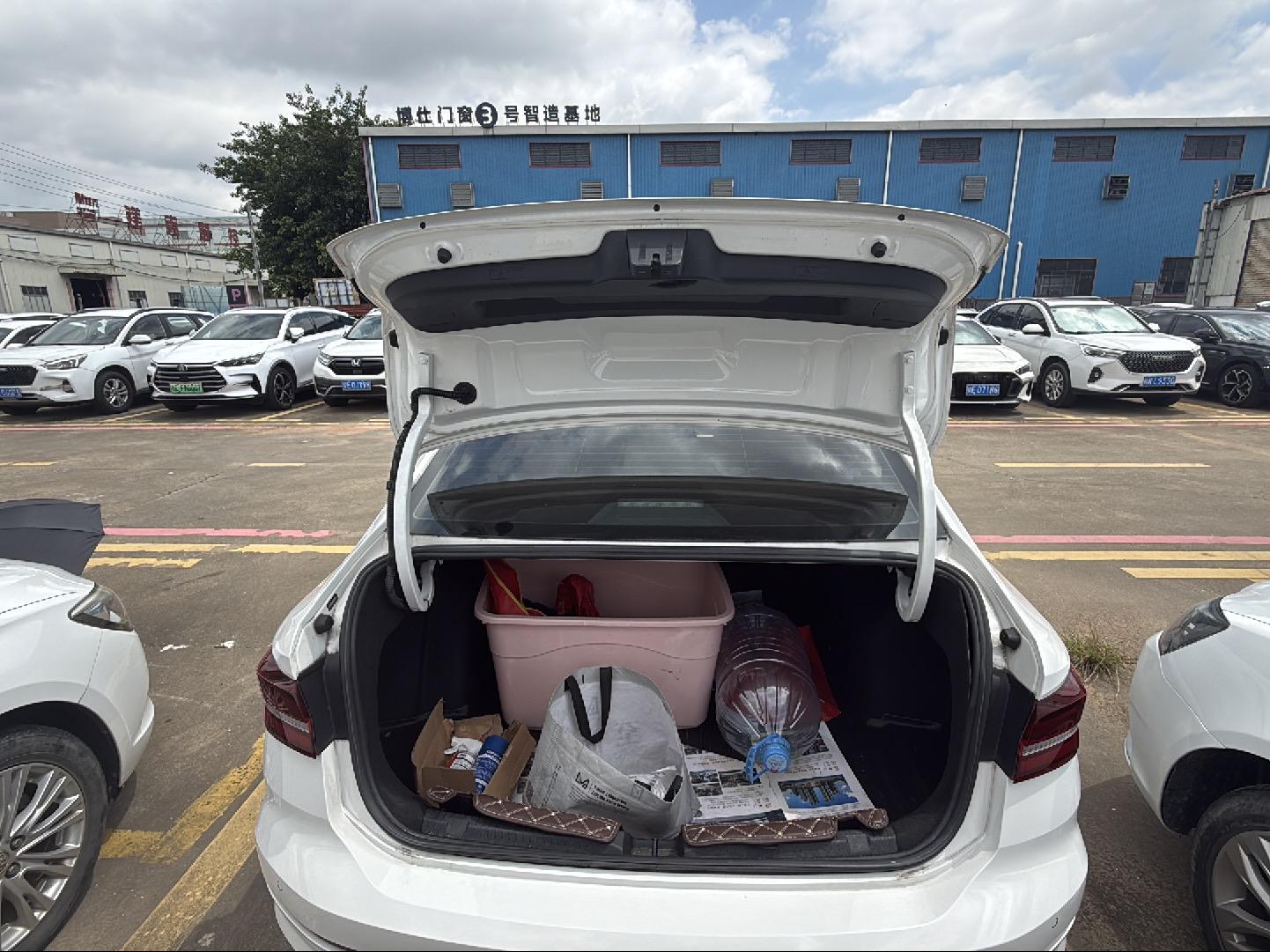 Volkswagen Lavida 2021 1.5L Auto Comfort