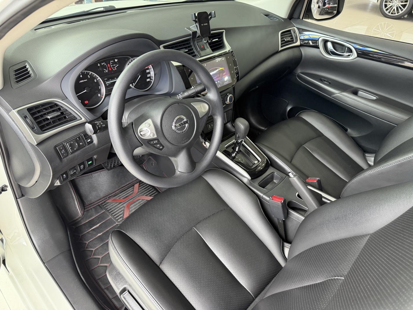 Nissan Sylphy 2021 Classic 1.6 XL CVT Luxury