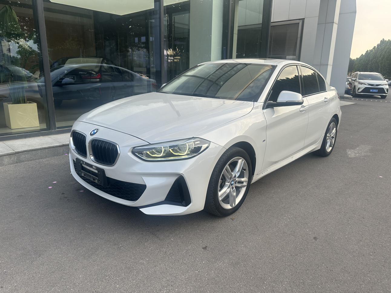 BMW 1 Series 2019 118i M Sport Package