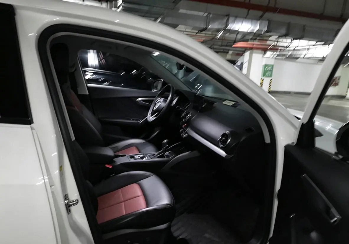 Audi Q2L 2020 35TFSI Dynamic Fashion