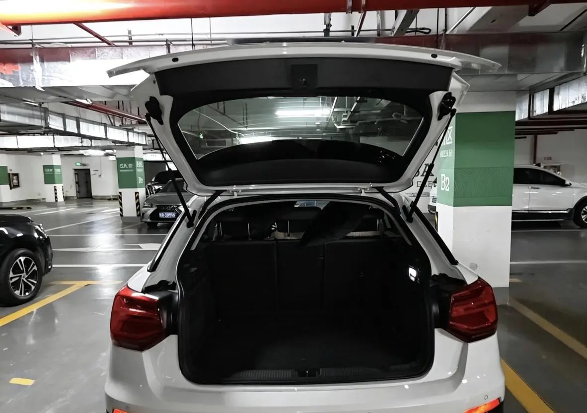 Audi Q2L 2020 35TFSI Dynamic Fashion