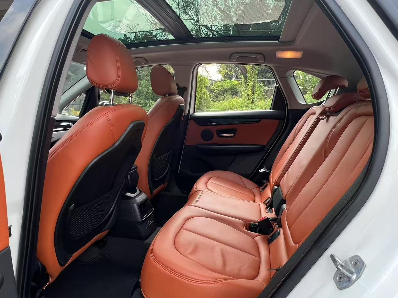 BMW 2 Series Wagon 2019 218i Fashion