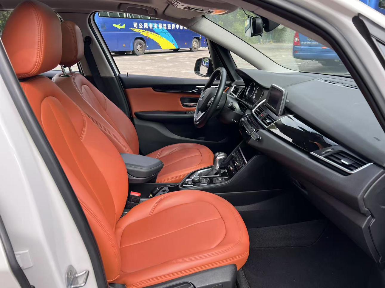BMW 2 Series Wagon 2019 218i Fashion