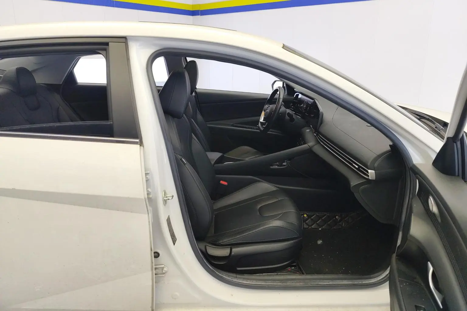 Hyundai 2021 1.5L CVT LUX Premium