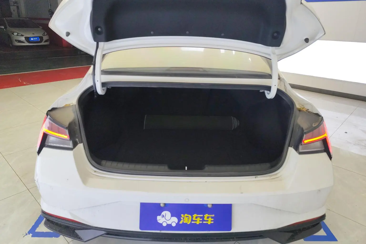 Hyundai 2021 1.5L CVT LUX Premium