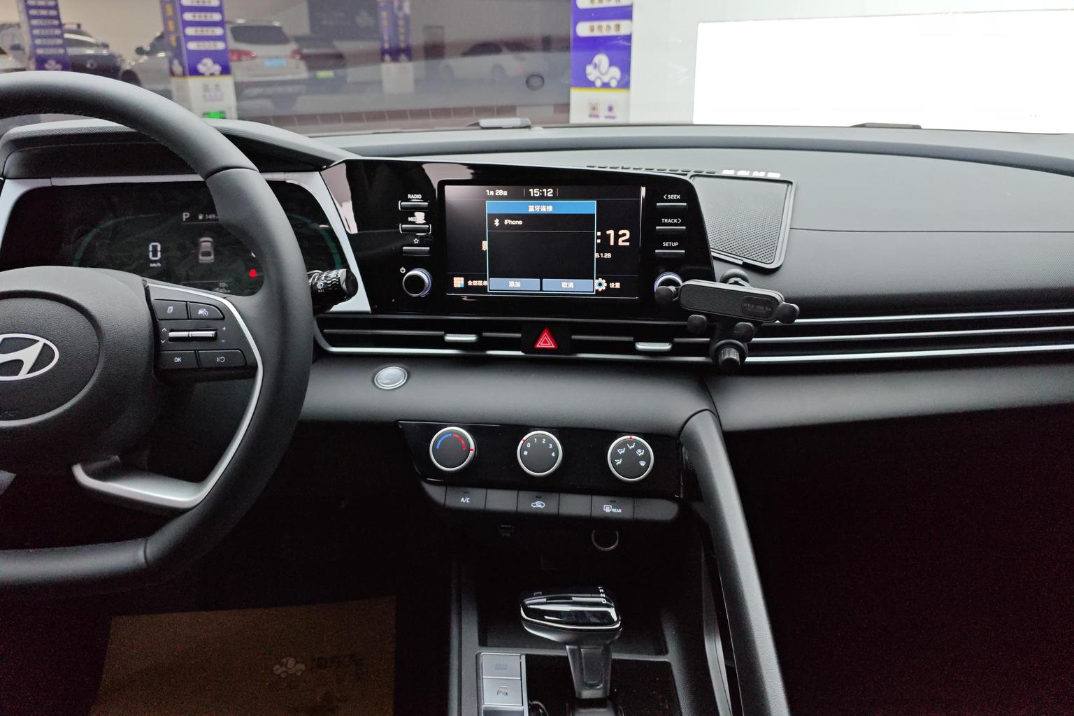 Hyundai 2023 1.5L CVT GLX Elite