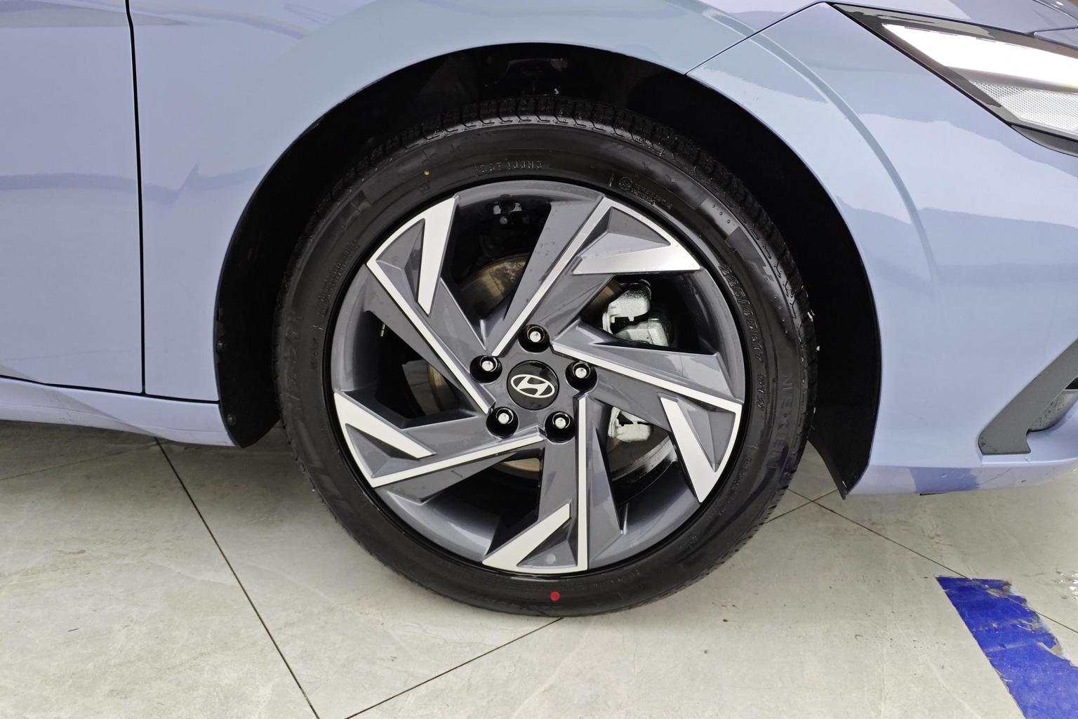 Hyundai 2023 1.5L CVT GLX Elite