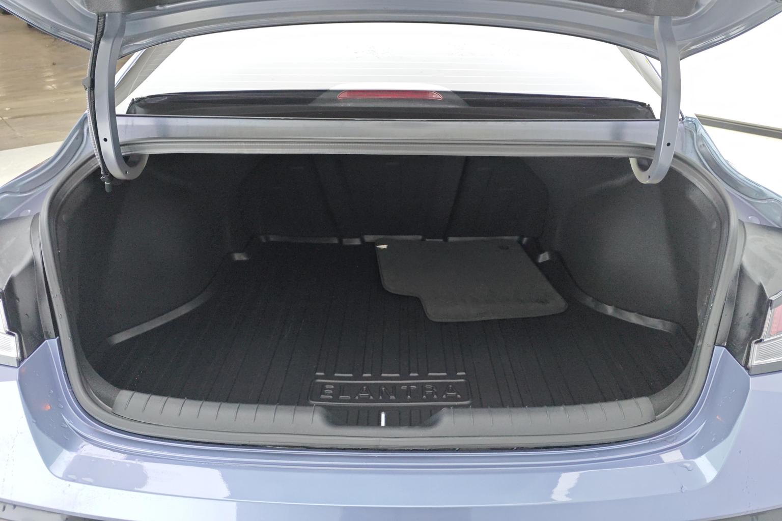 Hyundai 2023 1.5L CVT GLX Elite