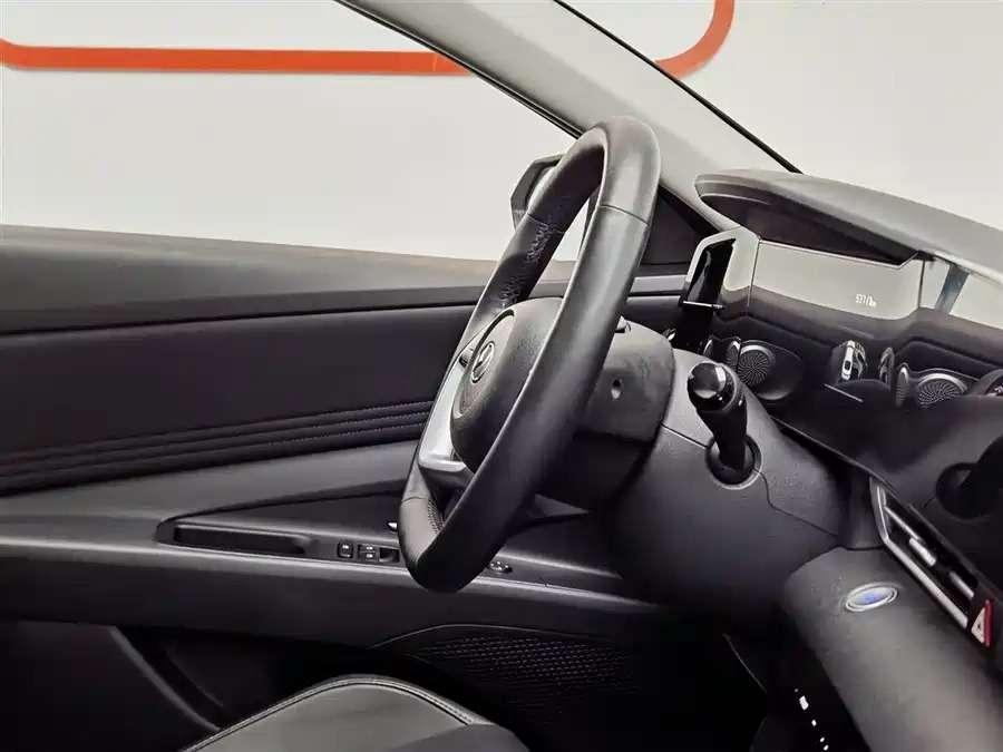 Hyundai 2021 1.5L CVT LUX Premium