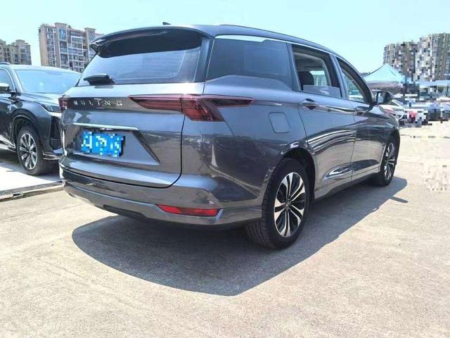 Wuling Victory Victory 2020 1.5T CVT Flagship