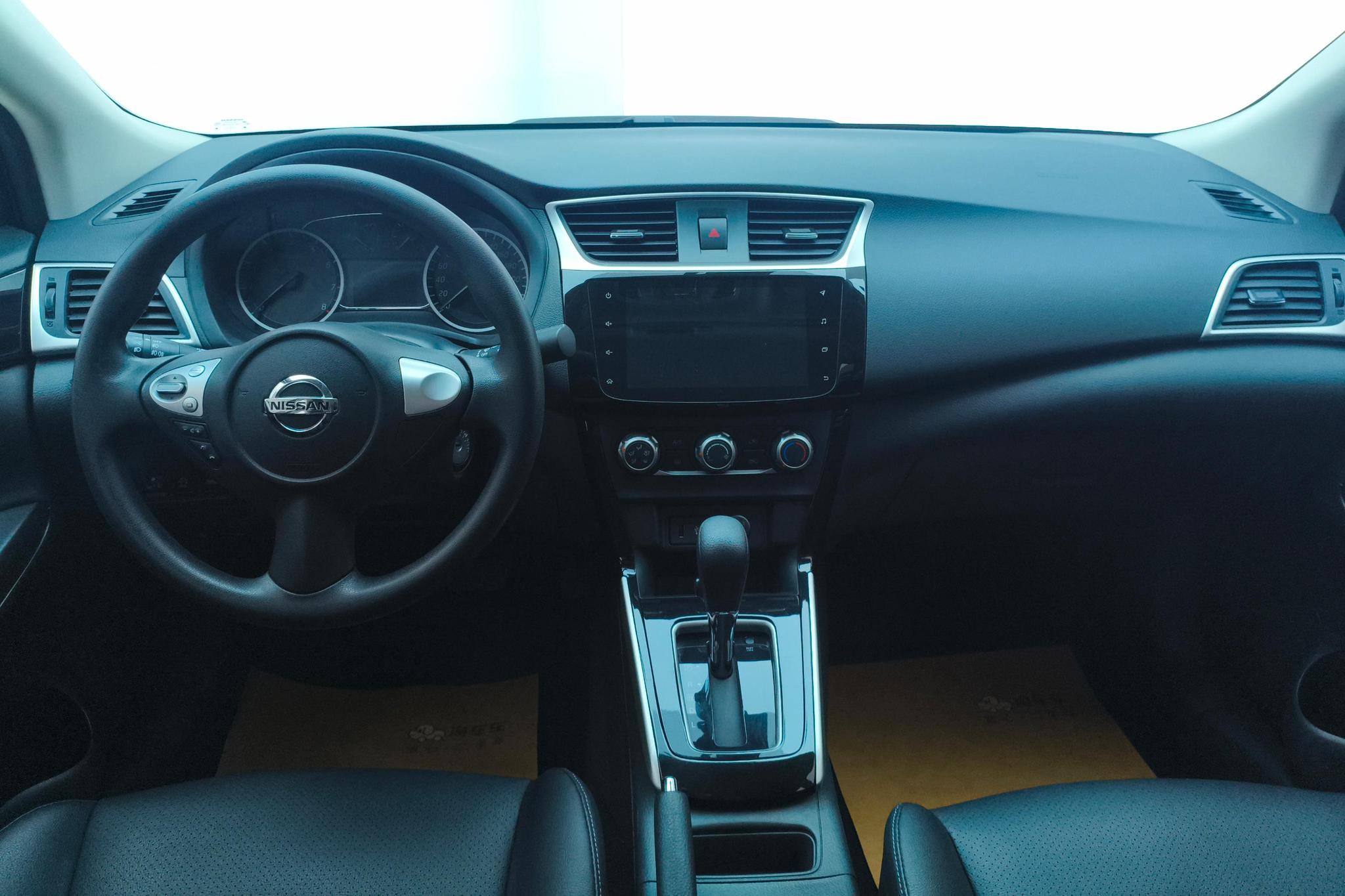 Nissan Sylphy 2022 Classic 1.6 XL CVT Luxury