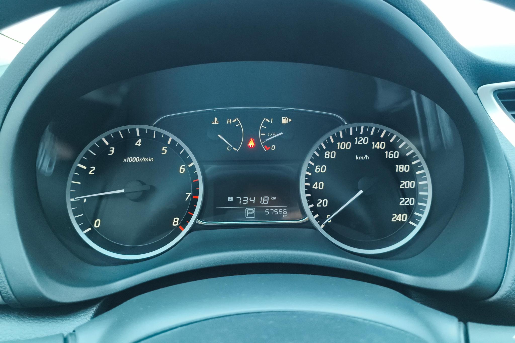 Nissan Sylphy 2022 Classic 1.6 XL CVT Luxury