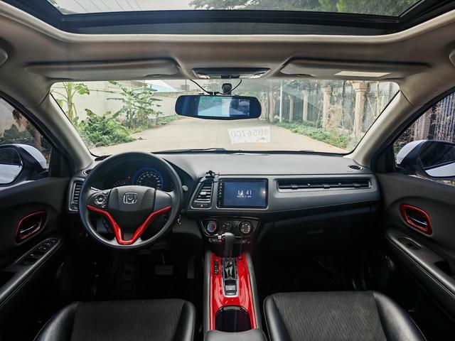 Honda Vezel 2019 1.5L CVT Pioneer China VI