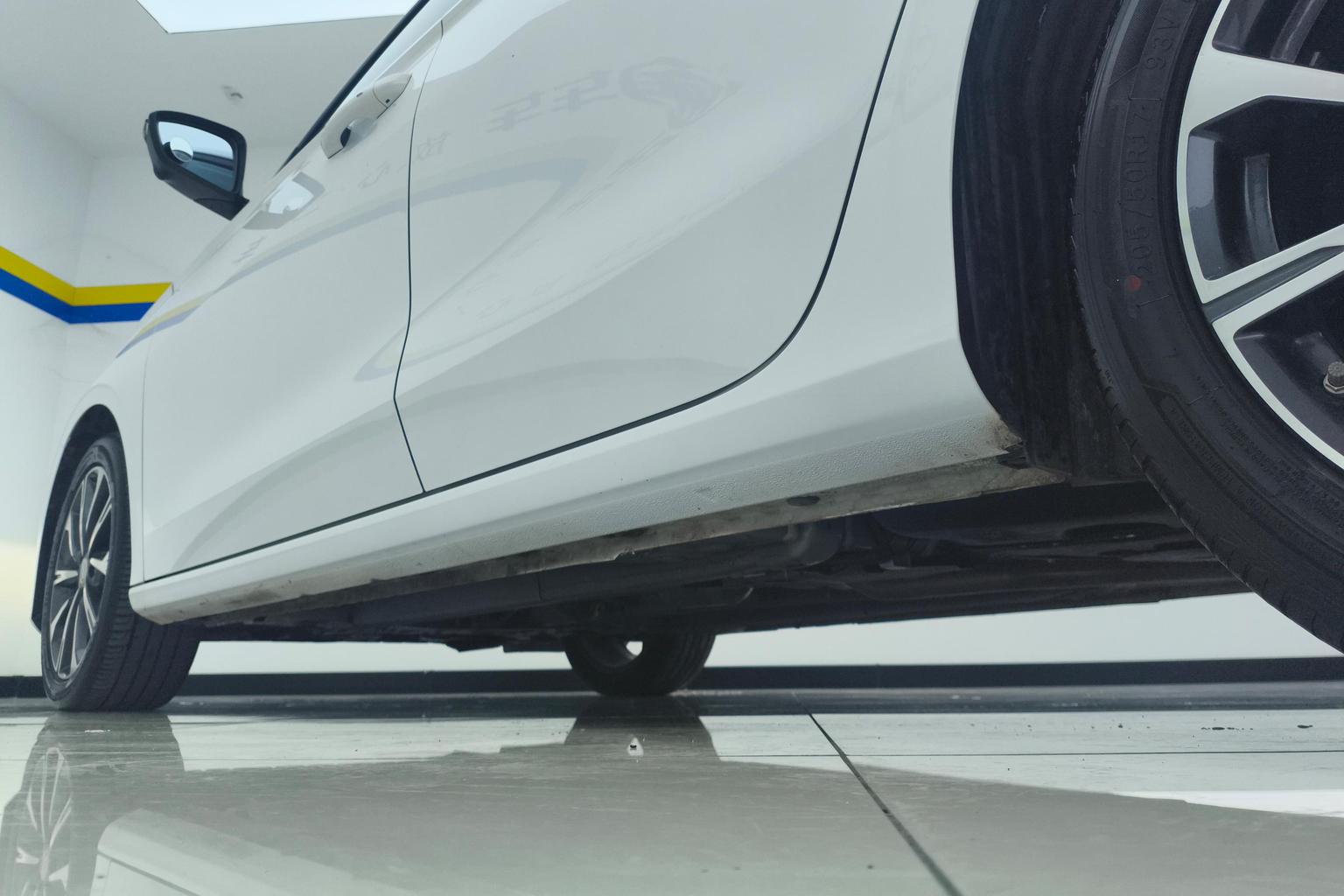 Geely Emgrand 2025 4th Gen 1.5L CVT Premium