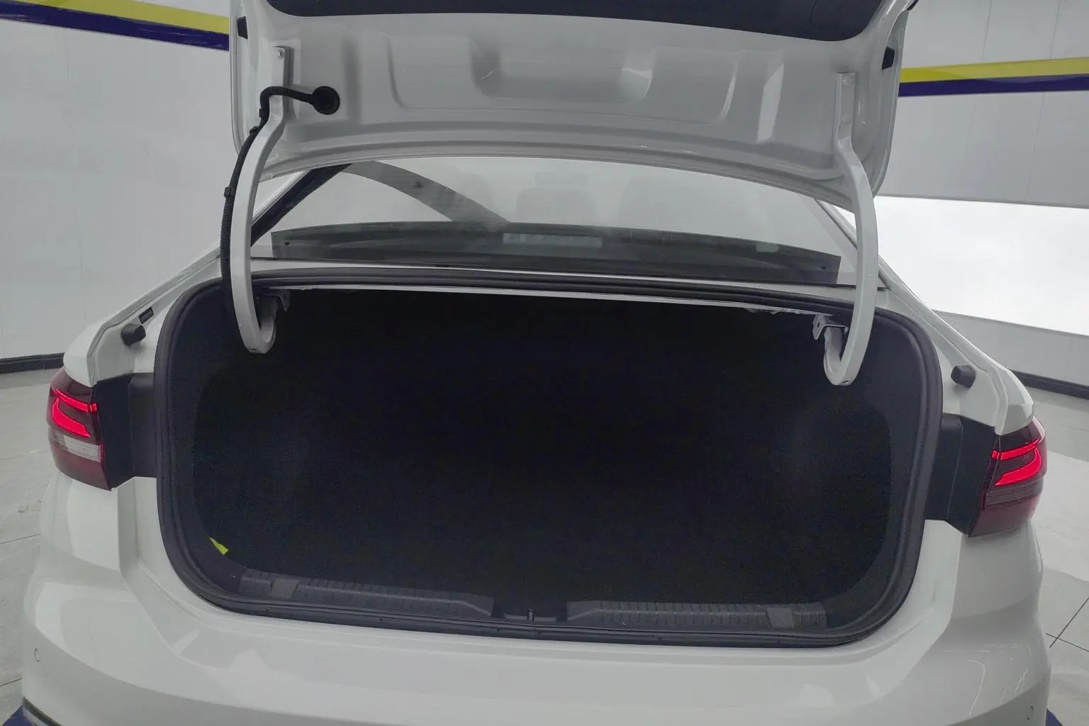Volkswagen Lavida 2023 280TSI DSG Star