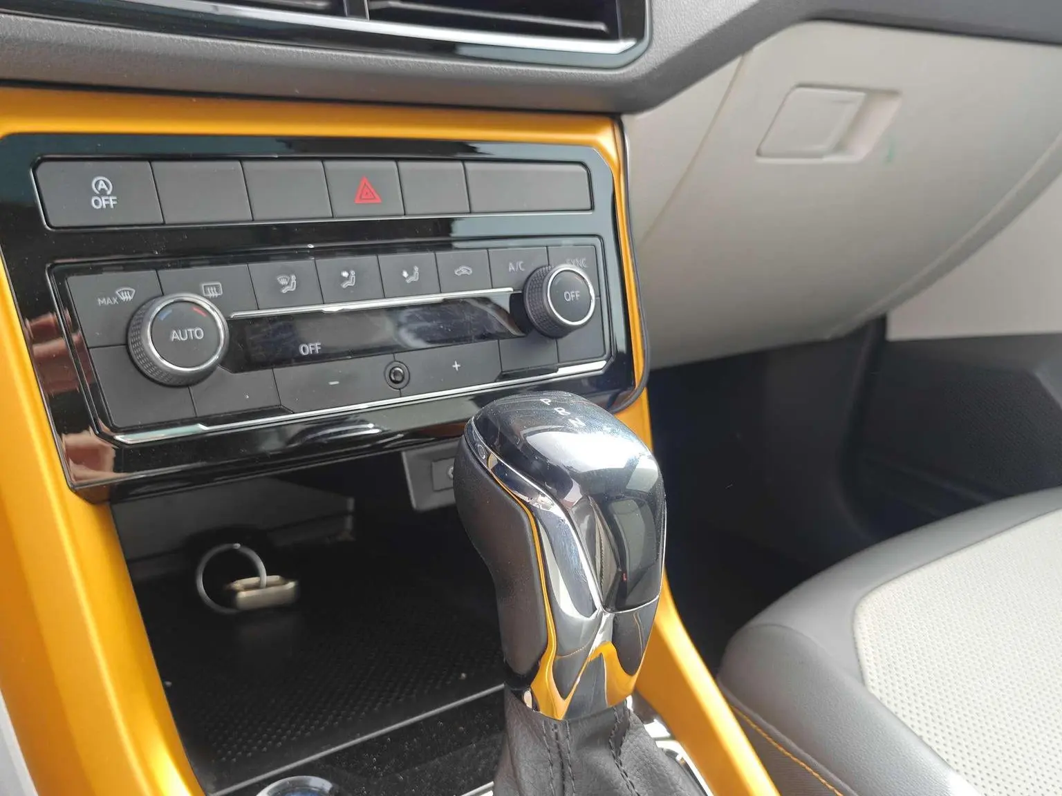 Volkswagen T-Cross 2021 280TSI DSG Comfort