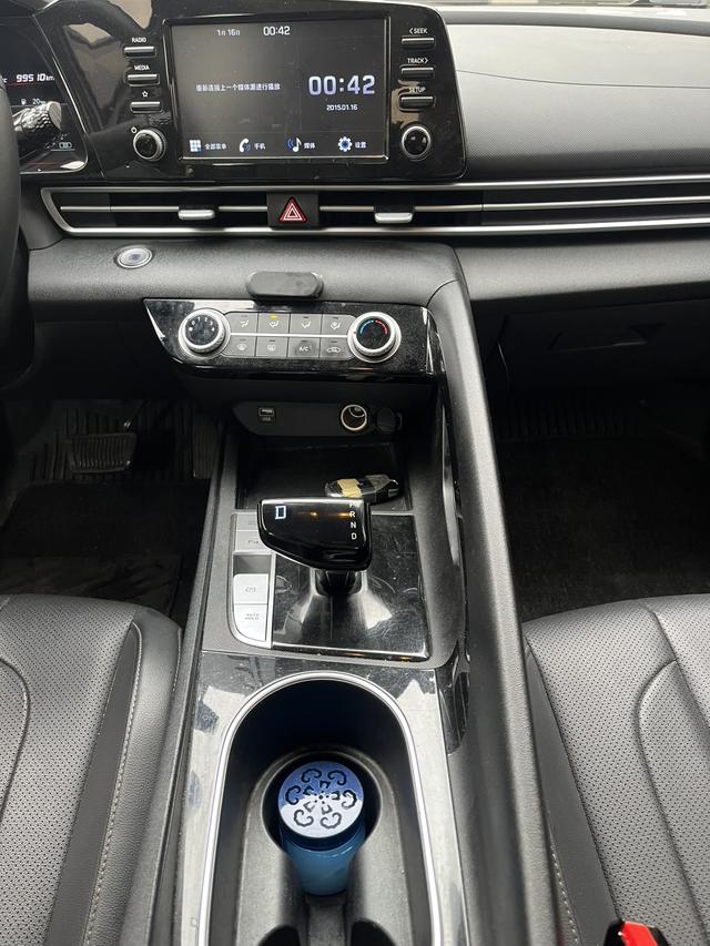 Hyundai Elantra 2022 1.5L CVT GLX Elite