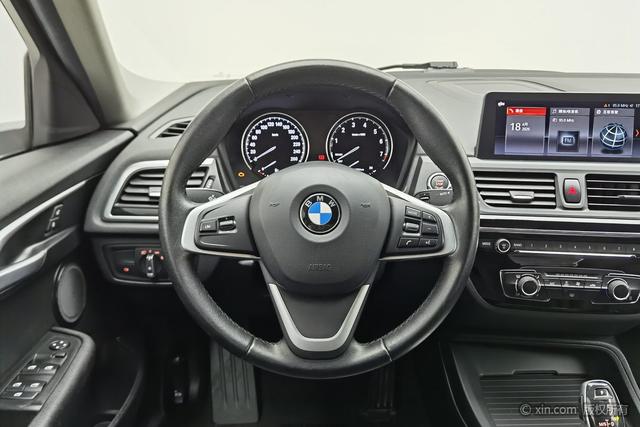 BMW 1 Series 2020 120i Fashion