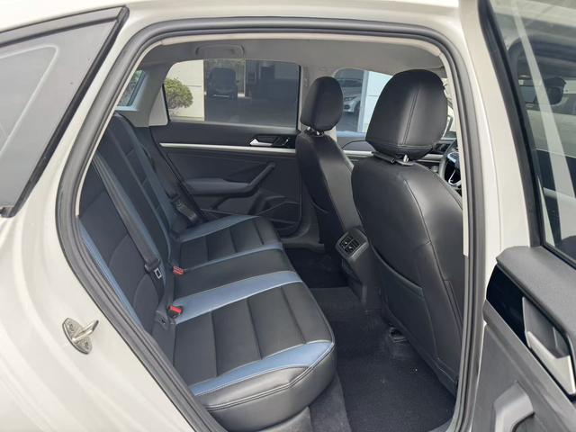Volkswagen Lavida 2024 1.5L Auto Deyi
