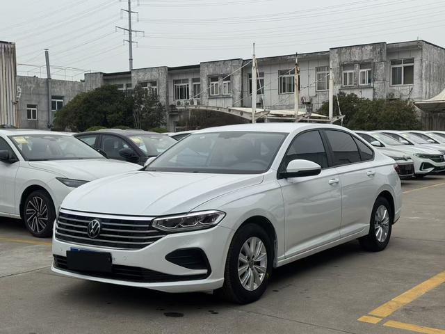 Volkswagen Lavida 2024 1.5L Auto Deyi