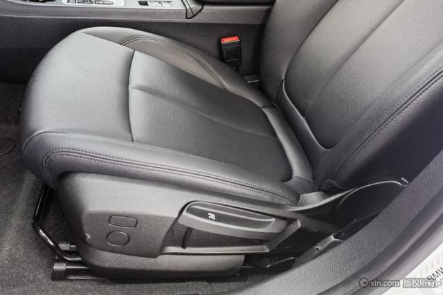 BMW 1 Series 2020 120i Fashion