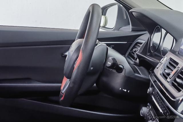 BMW 1 Series 2020 120i Fashion