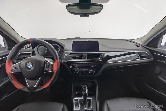 BMW 1 Series 2020 120i Fashion