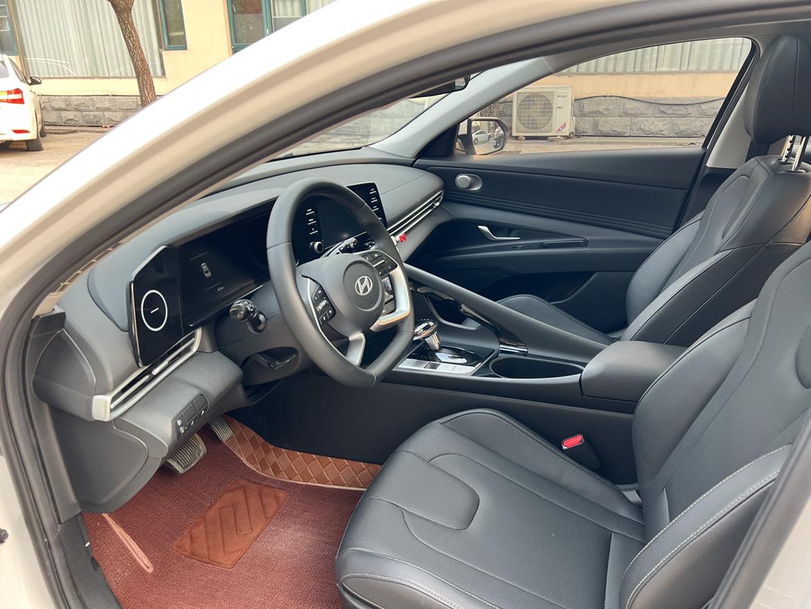 Hyundai 2023 1.5L CVT GLX Elite