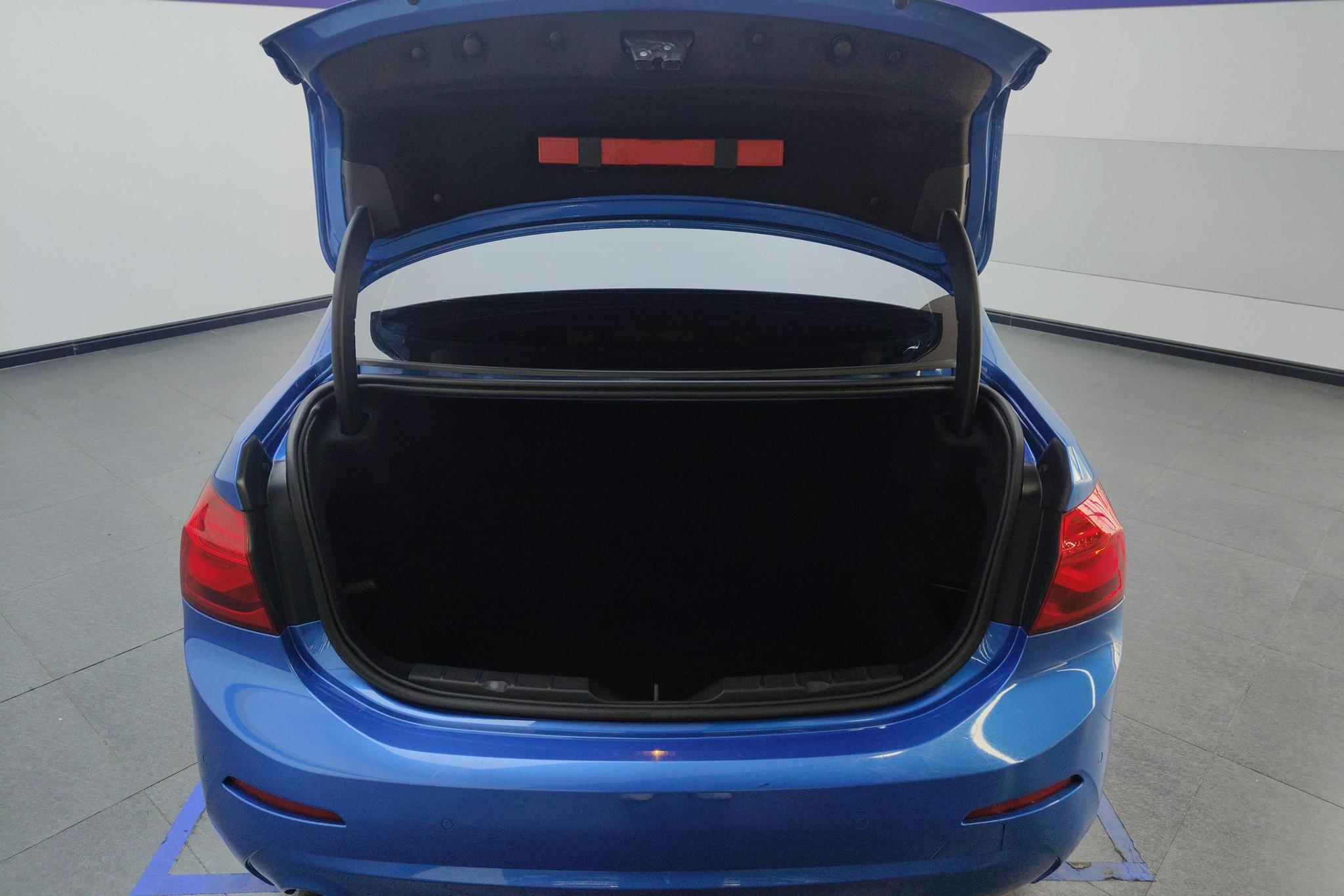 BMW 1 Series 2019 118i Fashion