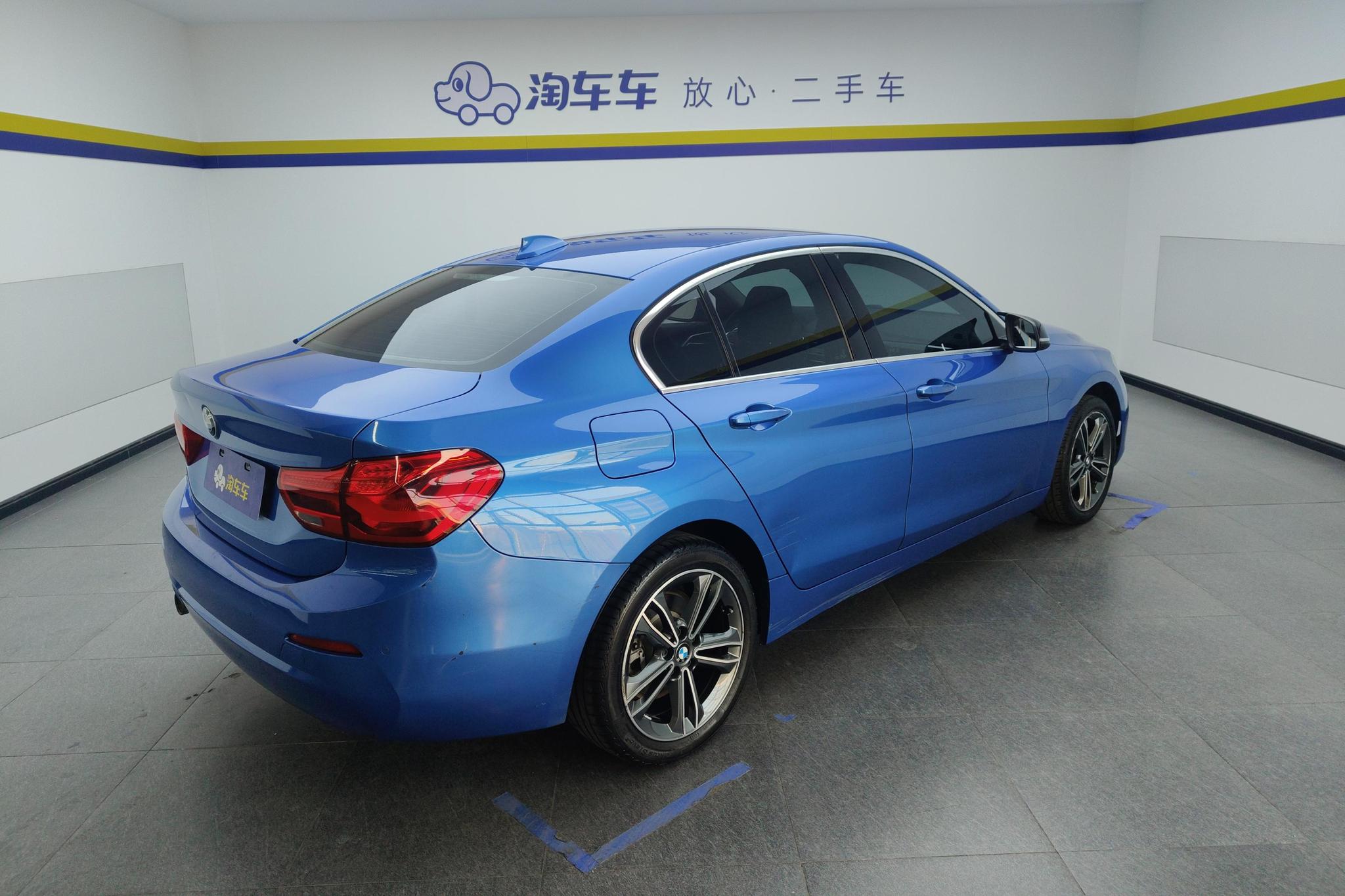 BMW 1 Series 2019 118i Fashion