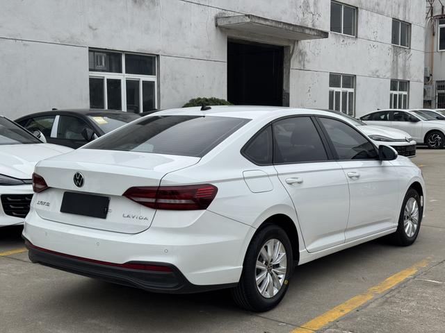 Volkswagen Lavida 2024 1.5L Auto Deyi
