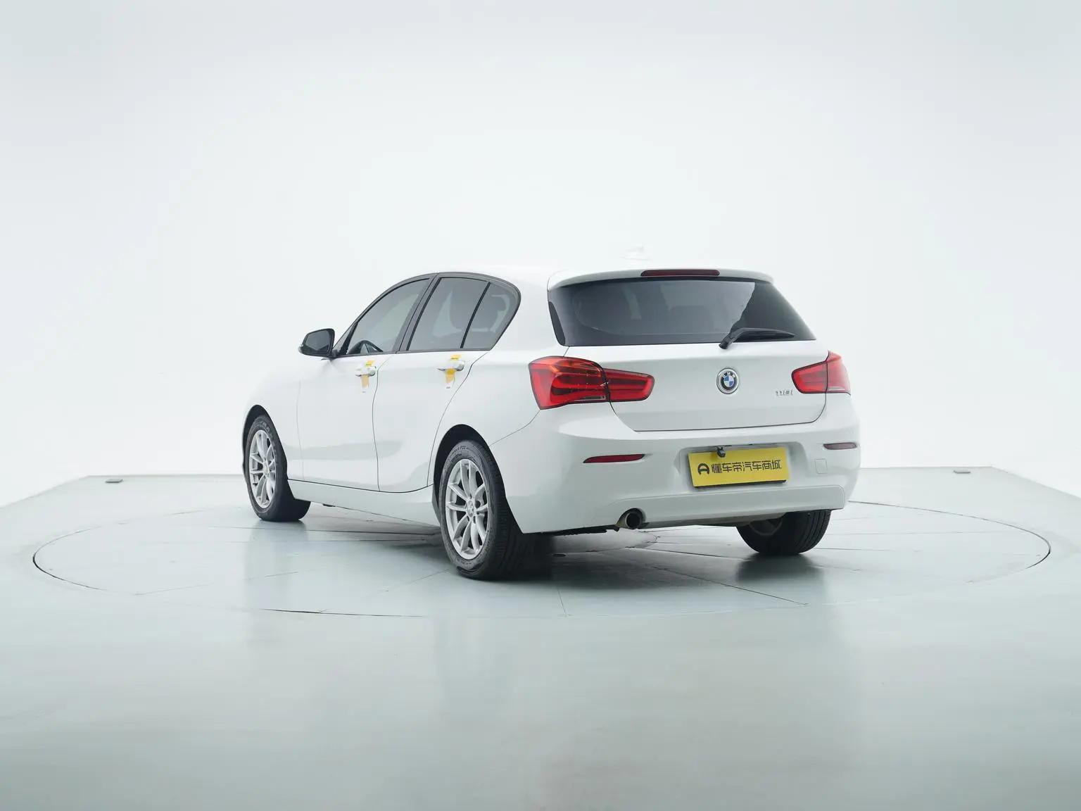 BMW 1 Series ( Import ) 2018 118i Leading