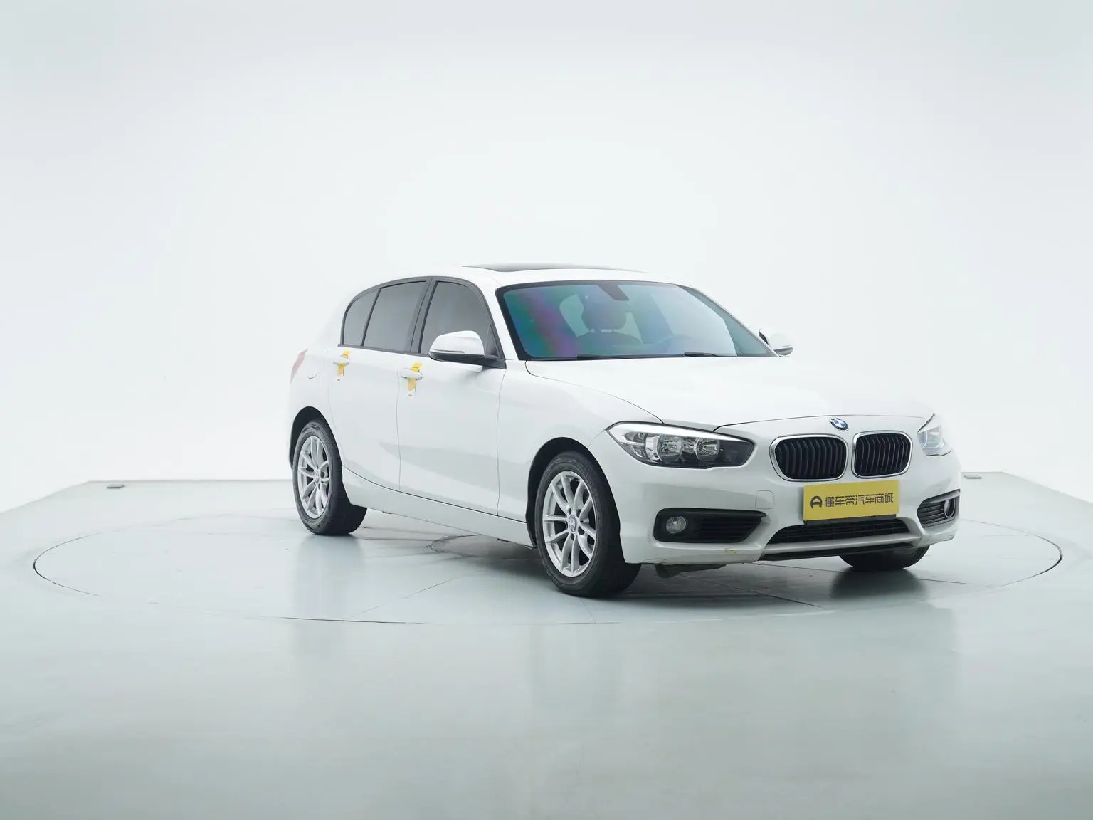 BMW 1 Series ( Import ) 2018 118i Leading