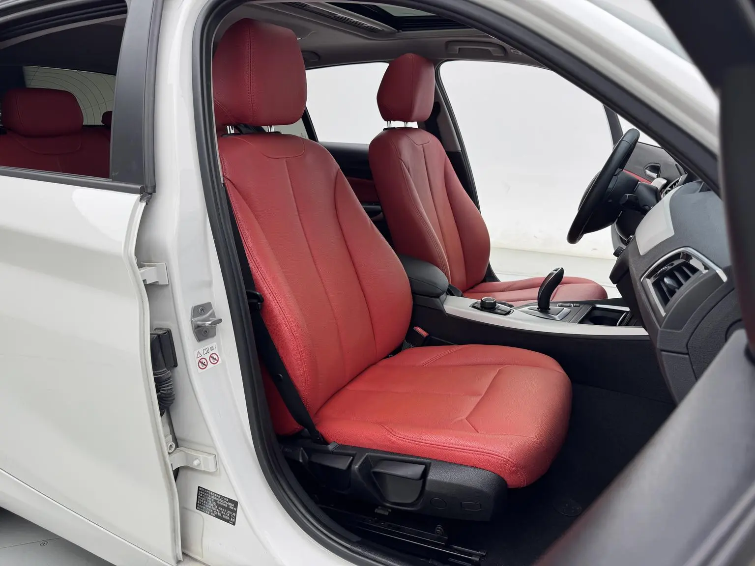 BMW 1 Series ( Import ) 2018 118i Leading