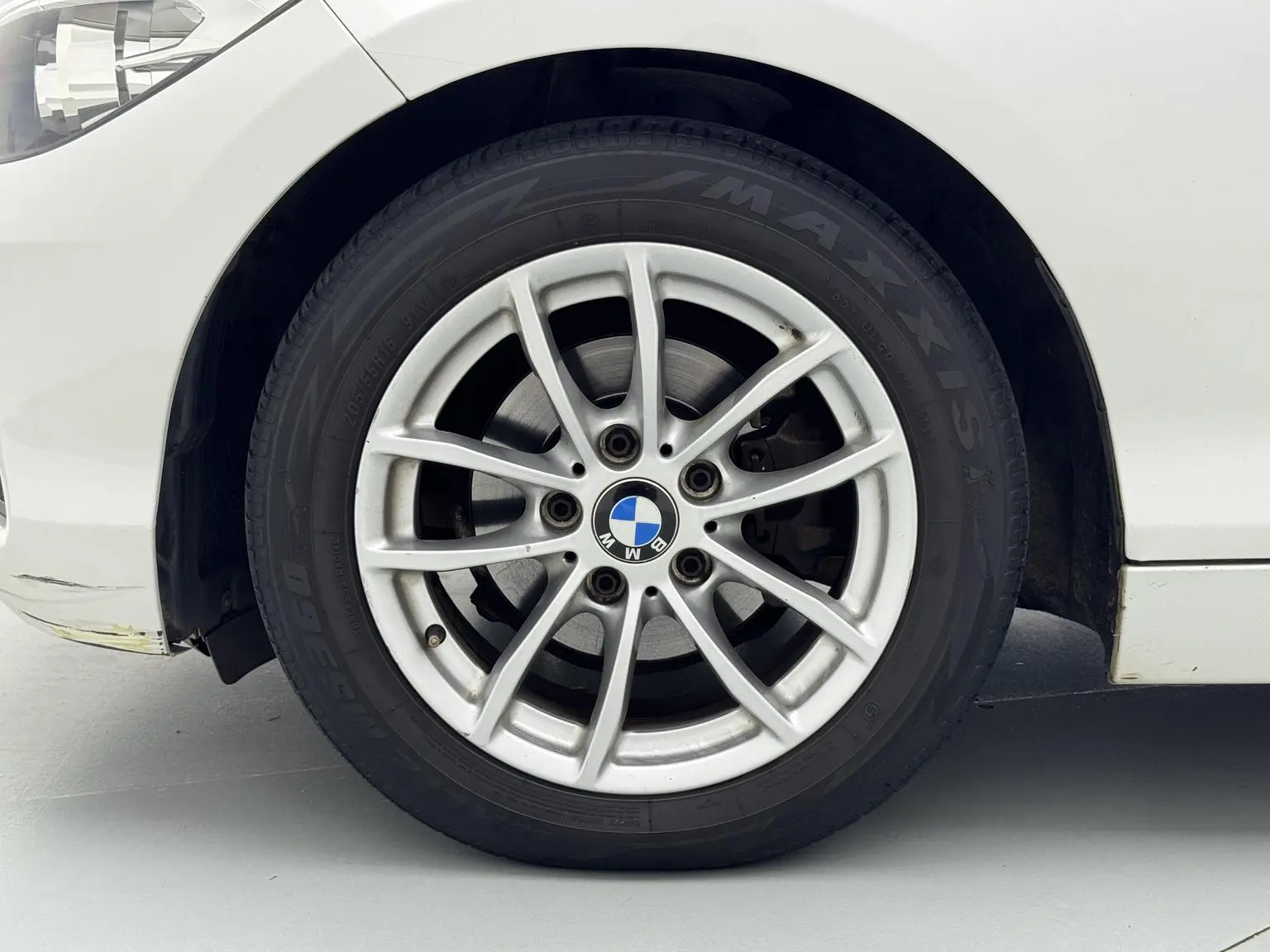 BMW 1 Series ( Import ) 2018 118i Leading