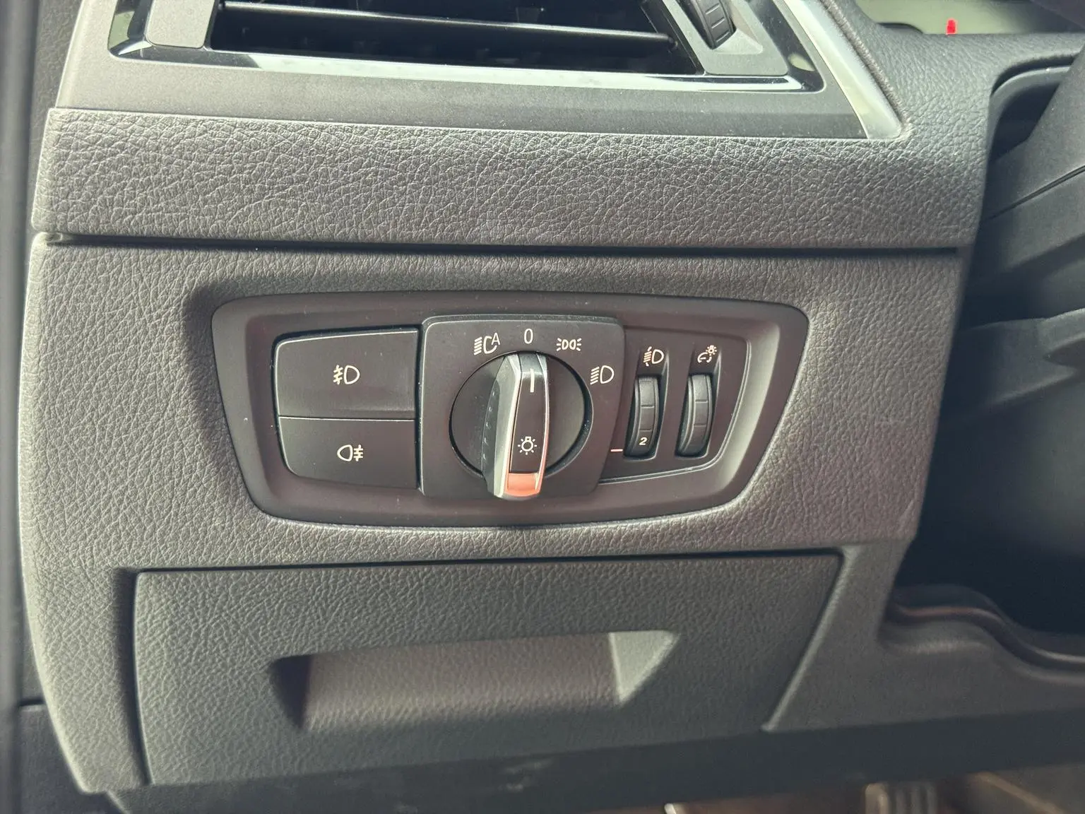 BMW 1 Series ( Import ) 2018 118i Leading
