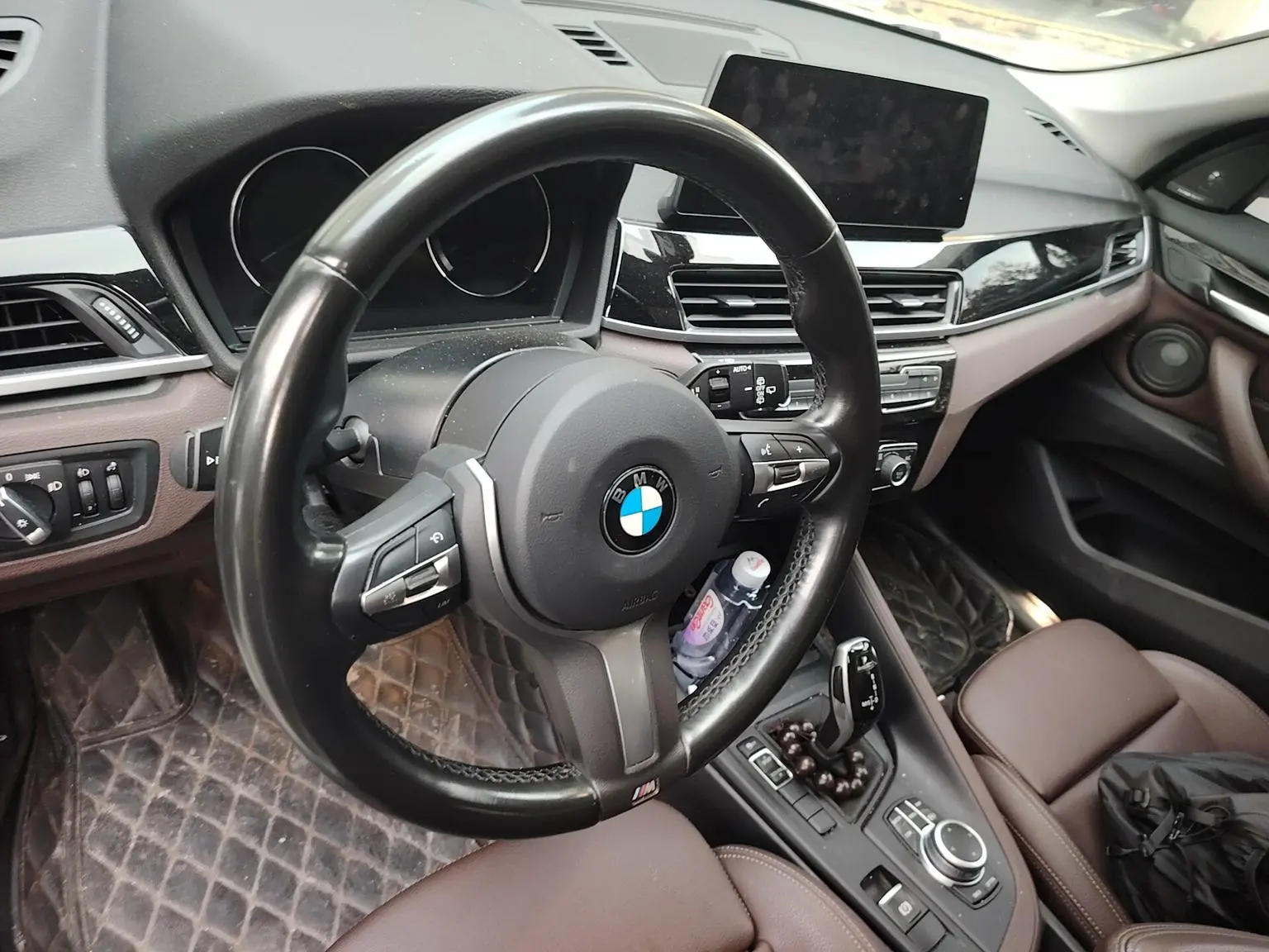 BMW X1 2021 sDrive25Li Leading