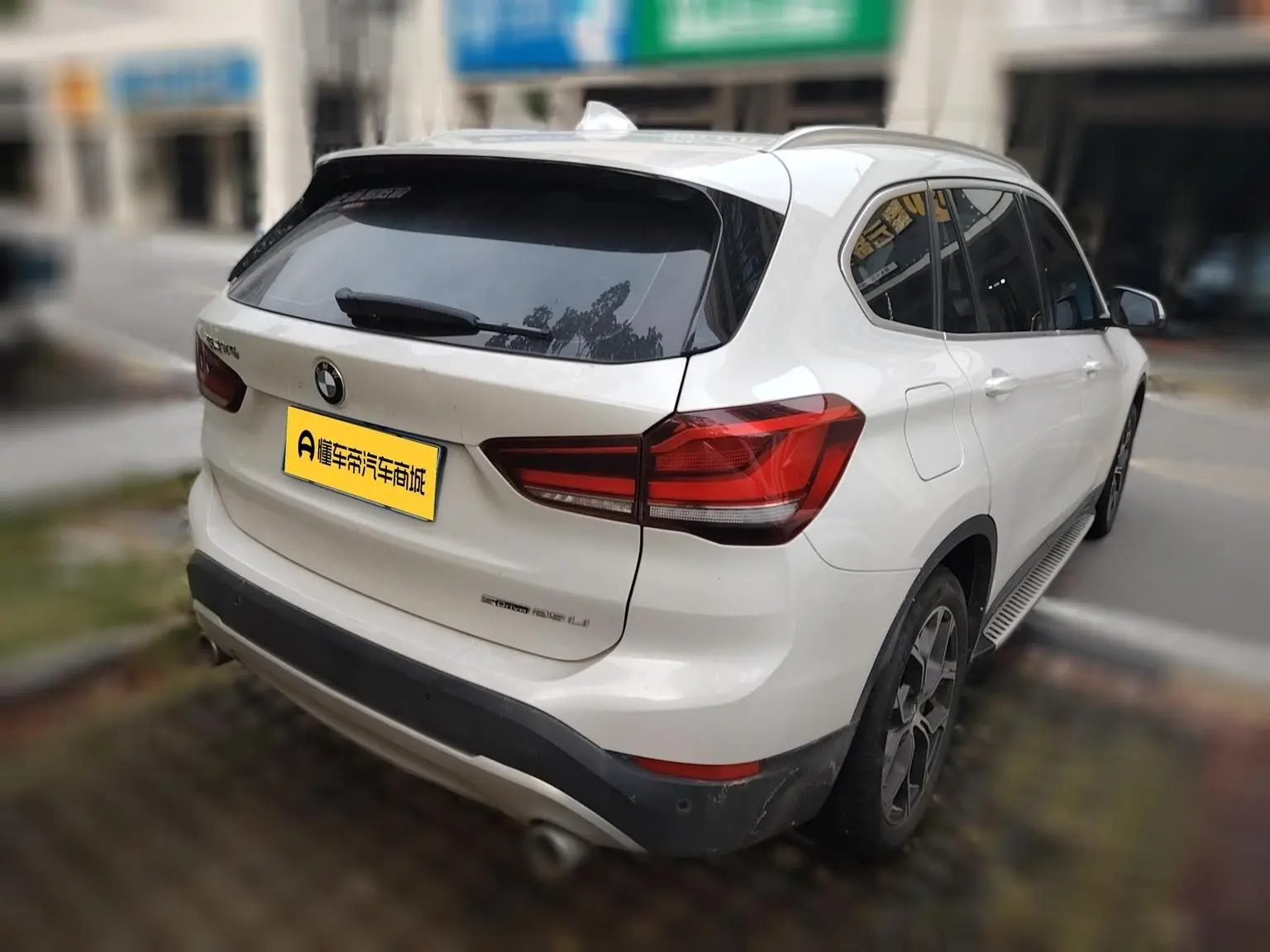 BMW X1 2021 sDrive25Li Leading