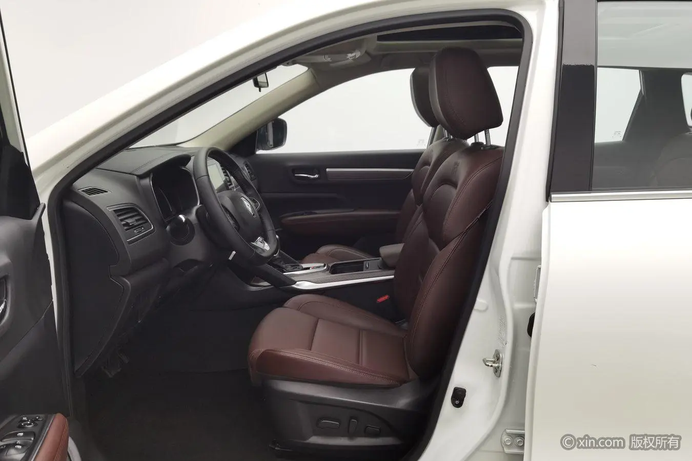 Renault 2018 2.0L 2WD 120 Anniversary