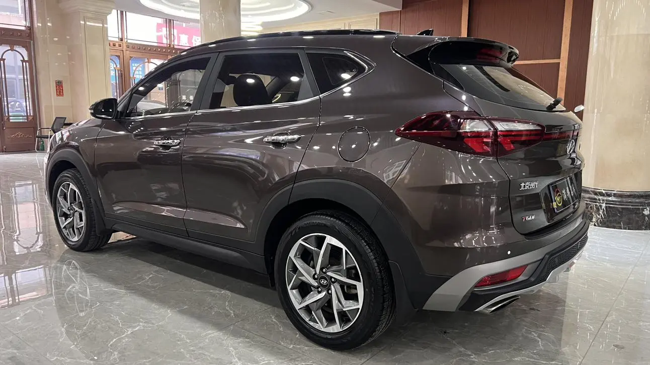 Hyundai Tucson 2019 280TGDi DCT 2WD Fashion China V