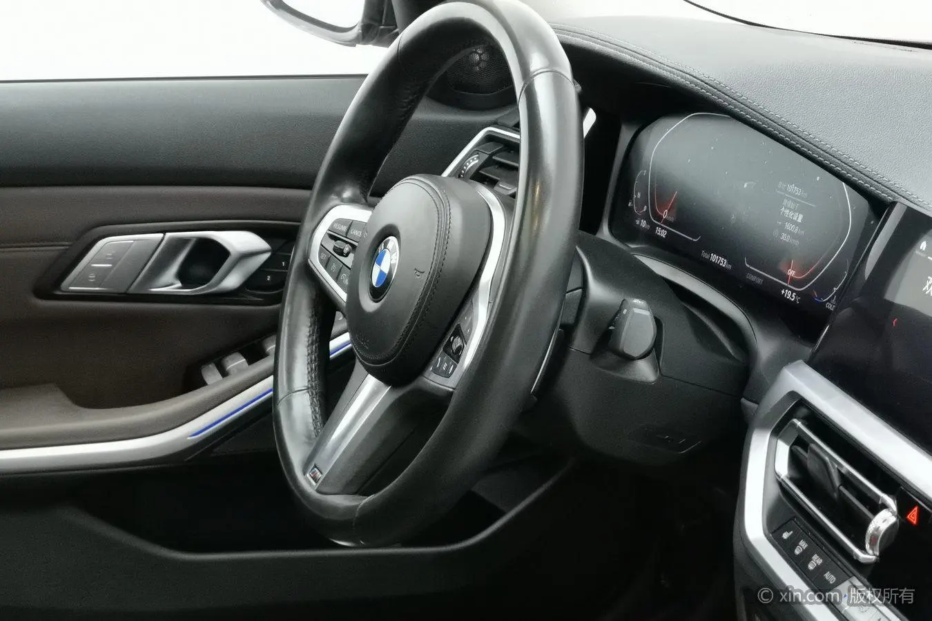 BMW 3 Series 2020 325Li M Sport Shadow Night Package
