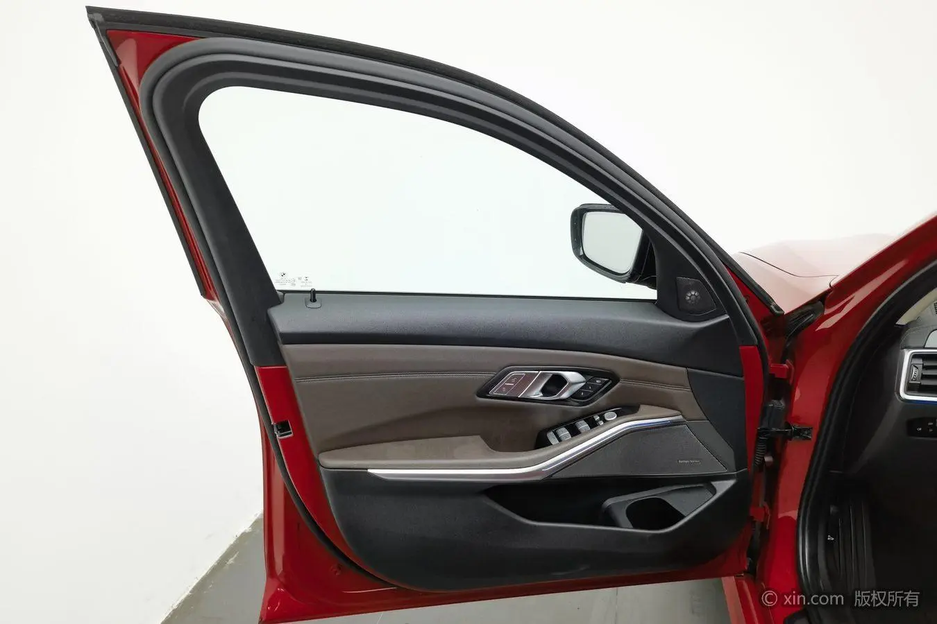 BMW 3 Series 2020 325Li M Sport Shadow Night Package