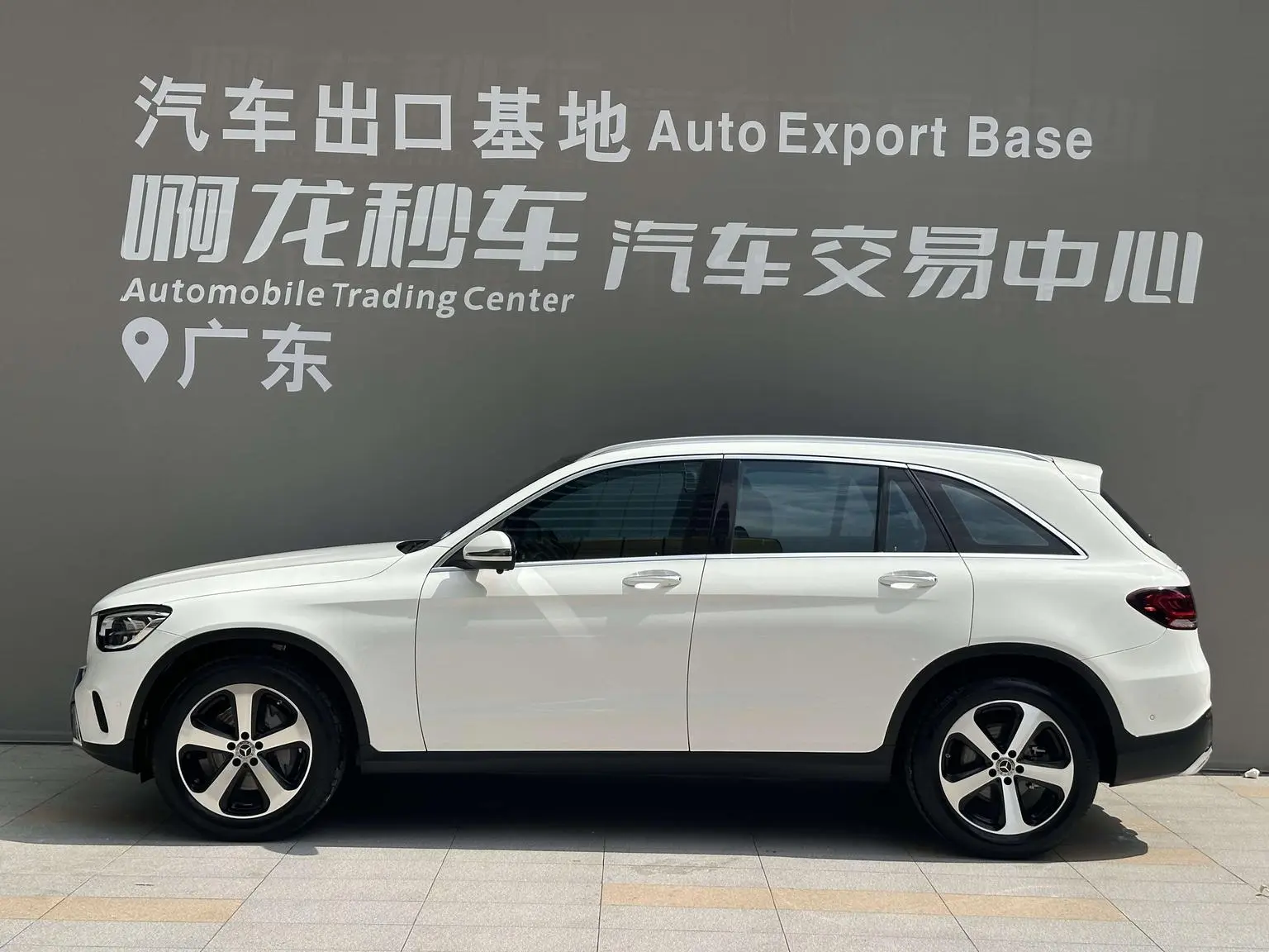Mercedes-Benz GLC 2022 Facelift GLC 260 L 4MATIC Dynamic