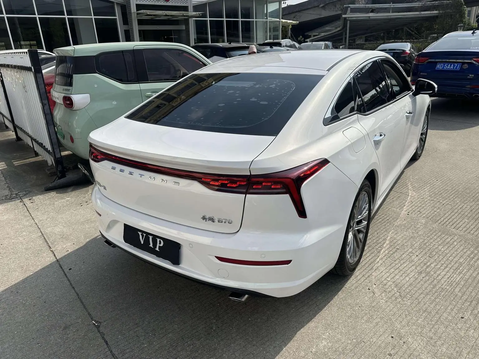 Bestune B70 2023 3rd Gen 1.5T Auto