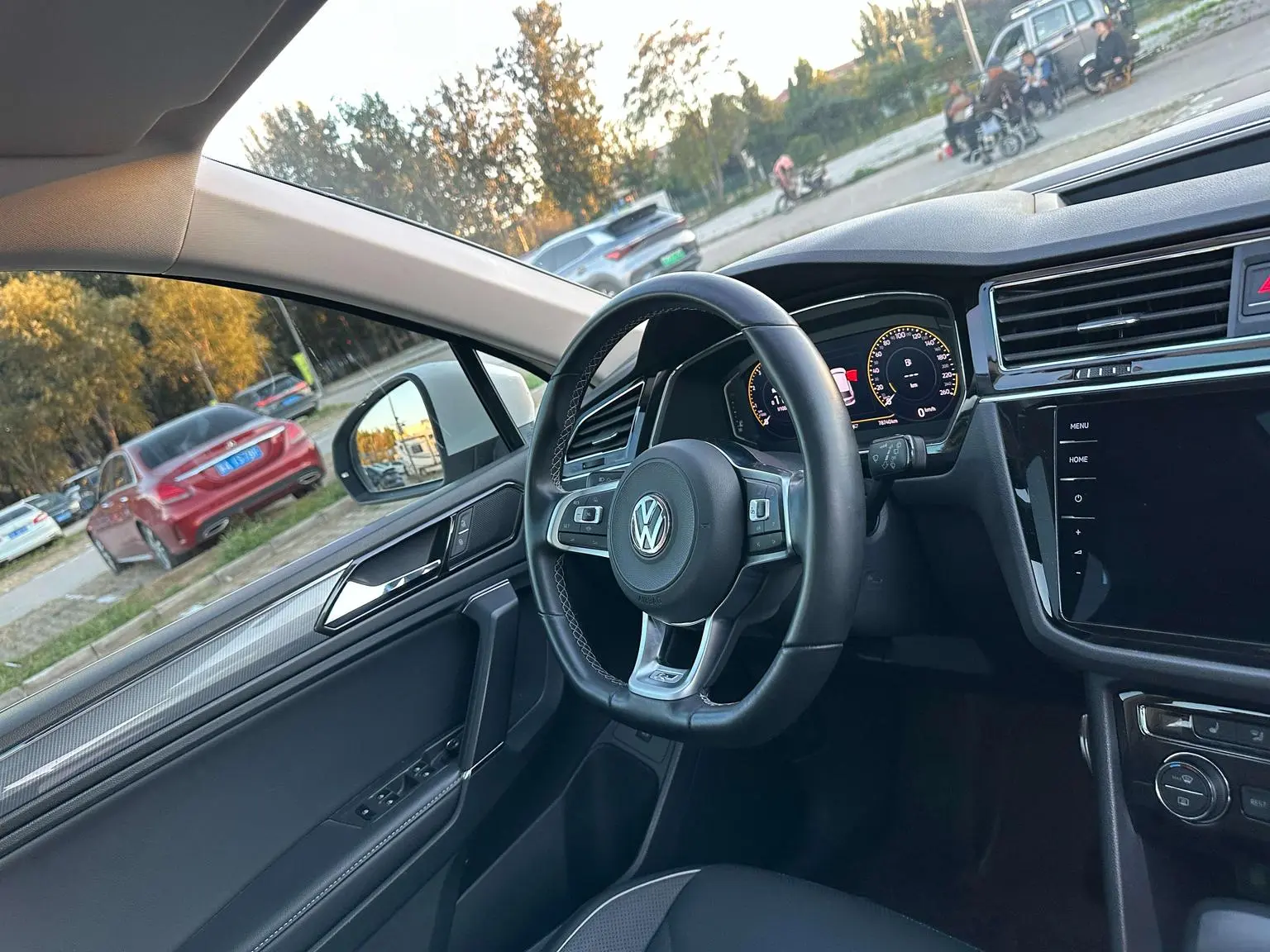 Volkswagen Tiguan L 2020 330TSI Auto 2WD R-Line Flagship China VI