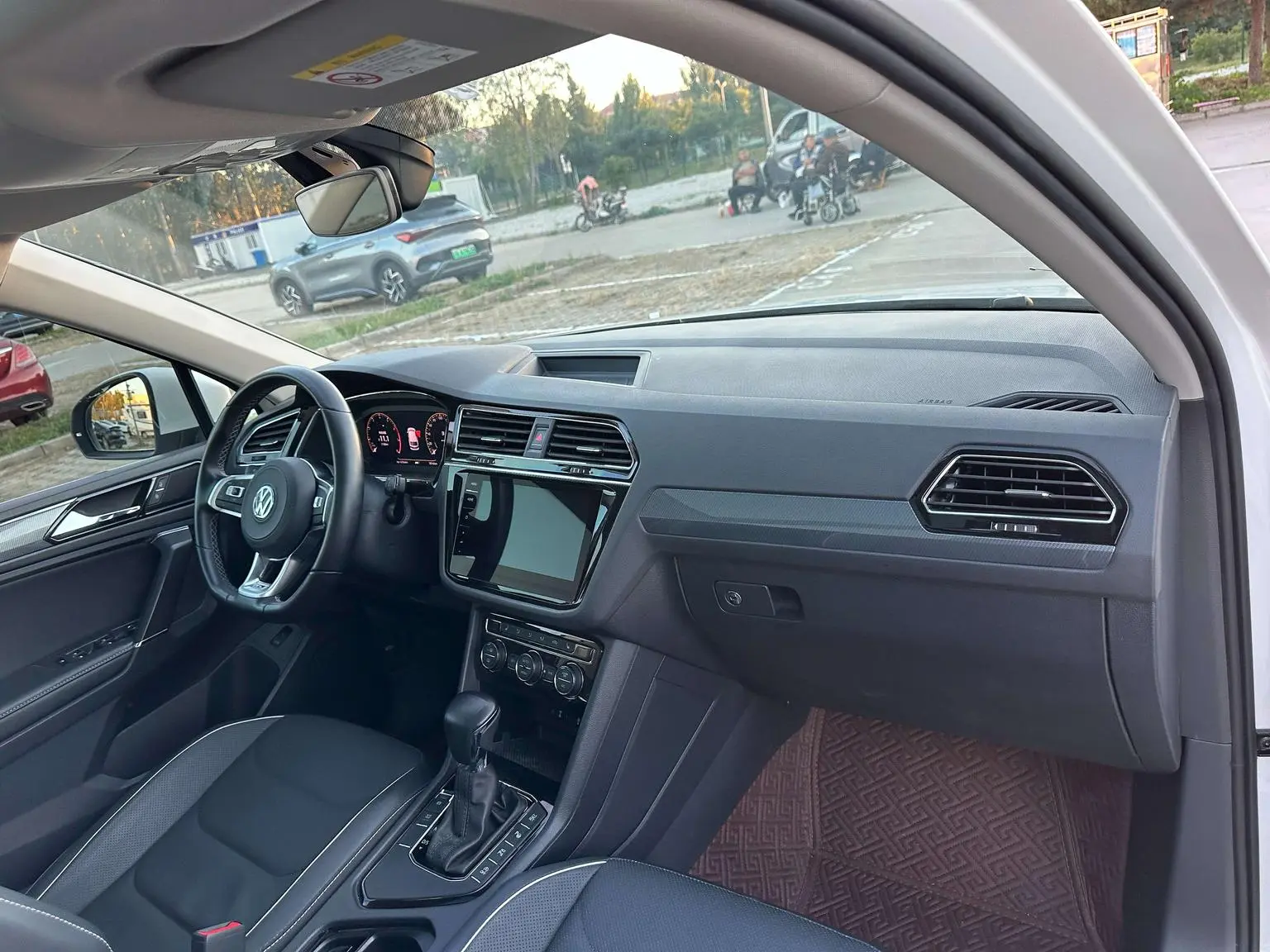 Volkswagen Tiguan L 2020 330TSI Auto 2WD R-Line Flagship China VI