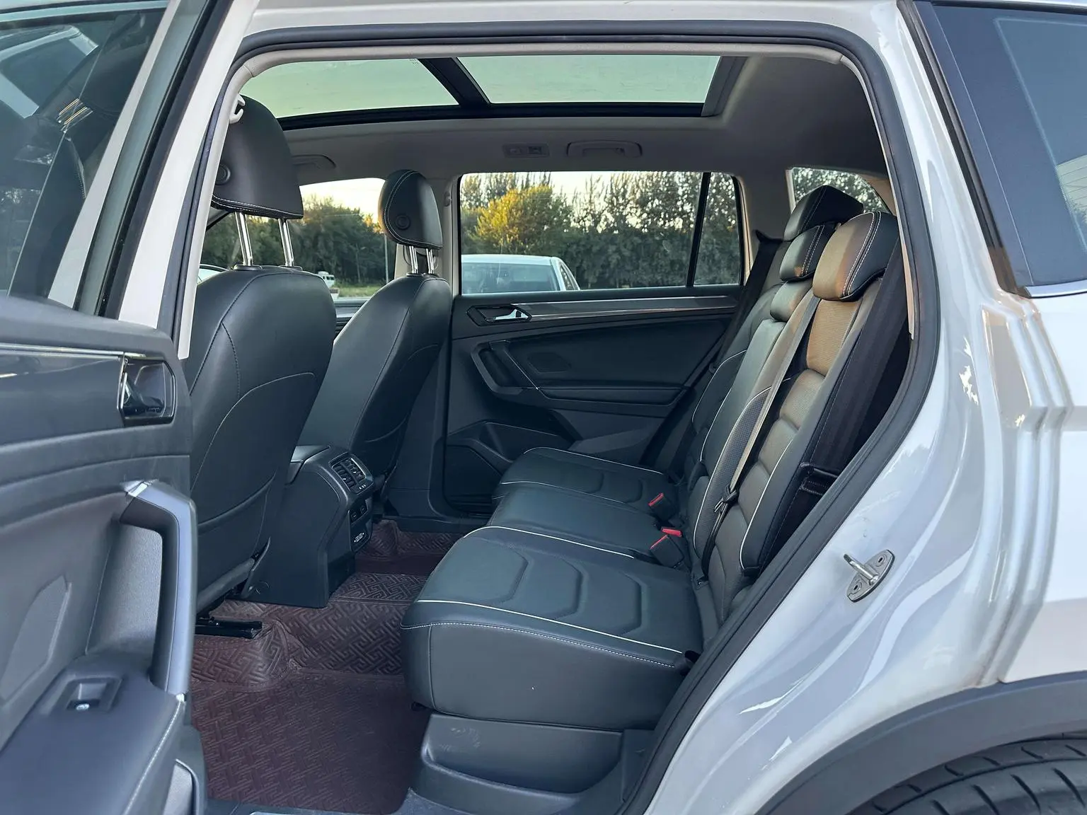 Volkswagen Tiguan L 2020 330TSI Auto 2WD R-Line Flagship China VI