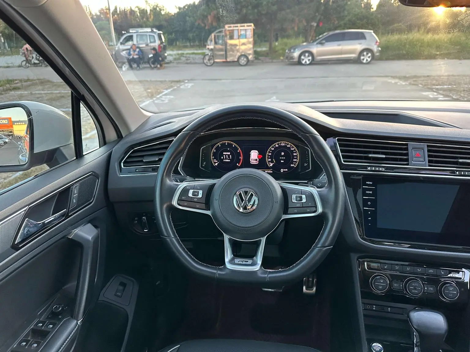 Volkswagen Tiguan L 2020 330TSI Auto 2WD R-Line Flagship China VI