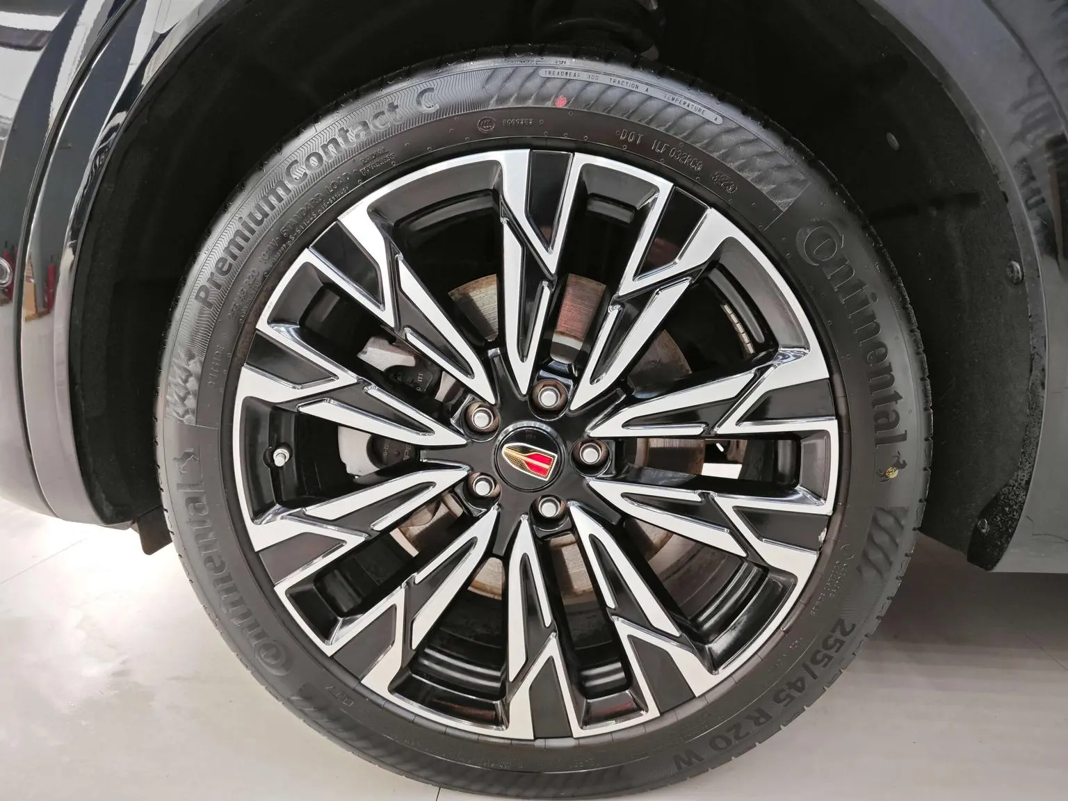 Hongqi HS5 2023 2.0T Pro